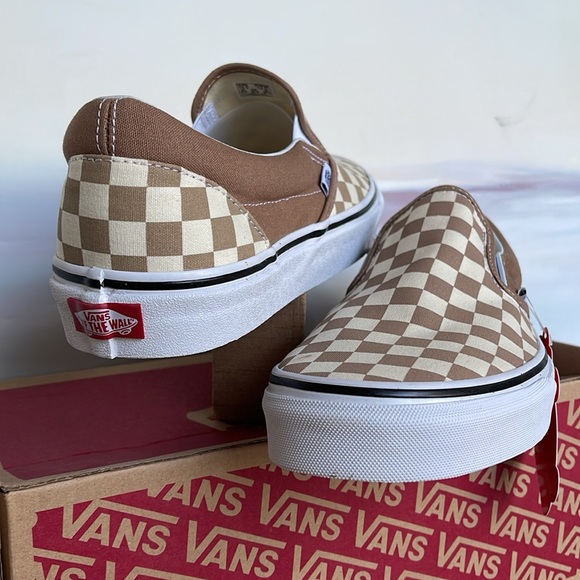 Vans Men’s Classic Slip-On
(Checkerboard)Tger's Eye/
VN0A38F7QTK Sneakers - Picture 9 of 16